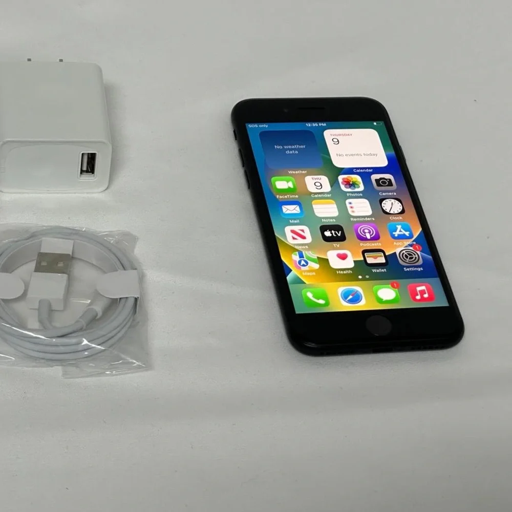 Apple iPhone SE 3rd Generation 64 GB in Midnight for Verizon